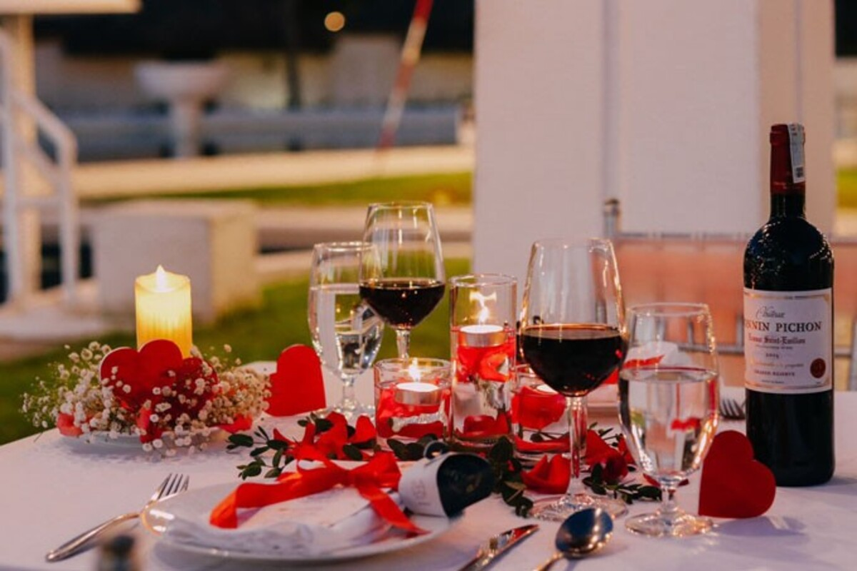 Giải mã nguồn gốc và ý nghĩa của 3 ngày Valentine trắng, đỏ, đen