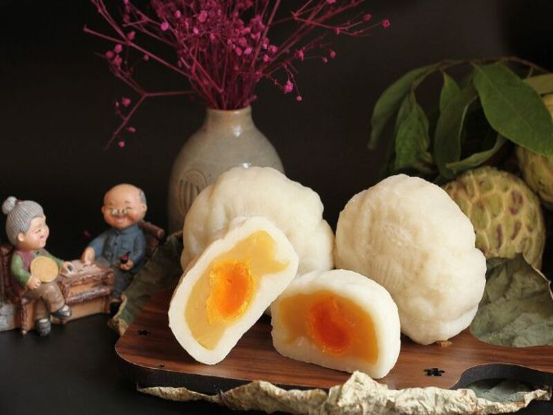 Cách làm bánh trung thu nhân sầu riêng (vỏ bánh dẻo)