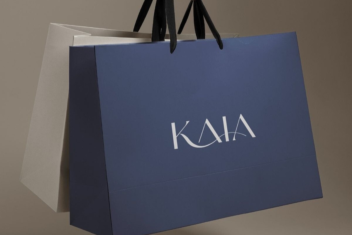 Tổng hợp mẫu in túi giấy đựng giày trendy dành cho bạn