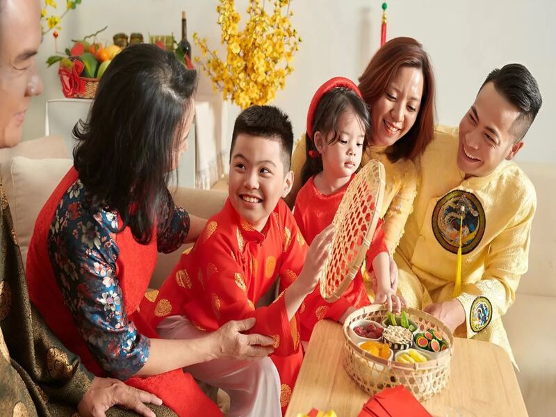 Quà Tết Cho Người Thân Trong Gia Đình