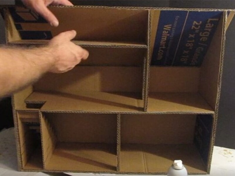 Làm kệ sách bằng giấy carton tại nhiều không gian