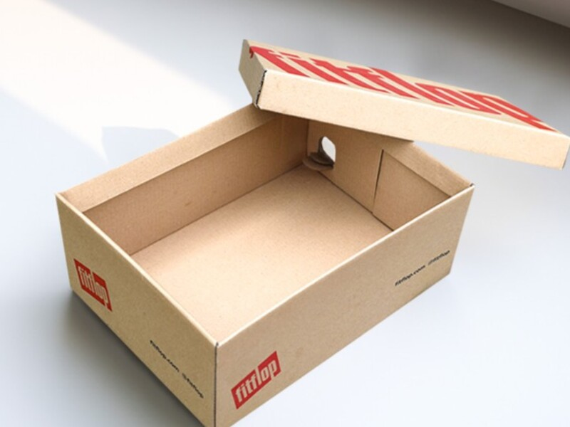 Những sai lầm thường gặp khi sản xuất hộp giấy đựng giày 13 03 lỗi phổ biến khi sản xuất hộp giấy đựng giày theo thiết kế riêng