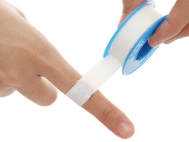 Băng dính y tế là gì? Cấu tạo đặc biệt của sản phẩm
