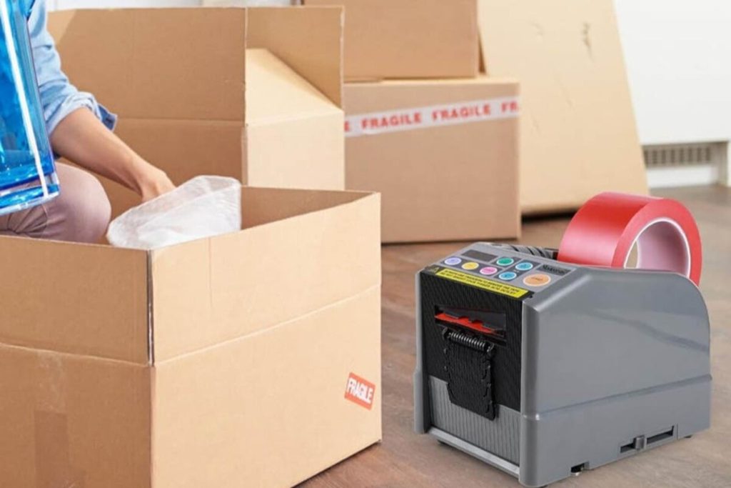 máy cắt băng dính tự động