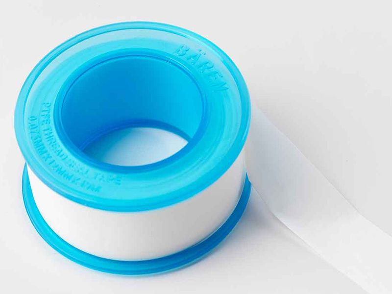 Băng tan ống nước là gì? Cách sử dụng băng dính tan chống rò rỉ hiệu quả 8 Băng tan (băng keo non) được sản xuất từ 100% nhựa PTFE chuyên dụng cho ngành nước.